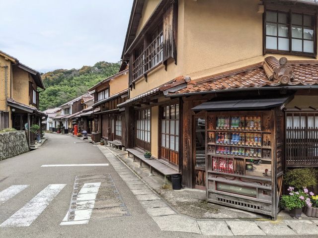 máy bán hàng tự động